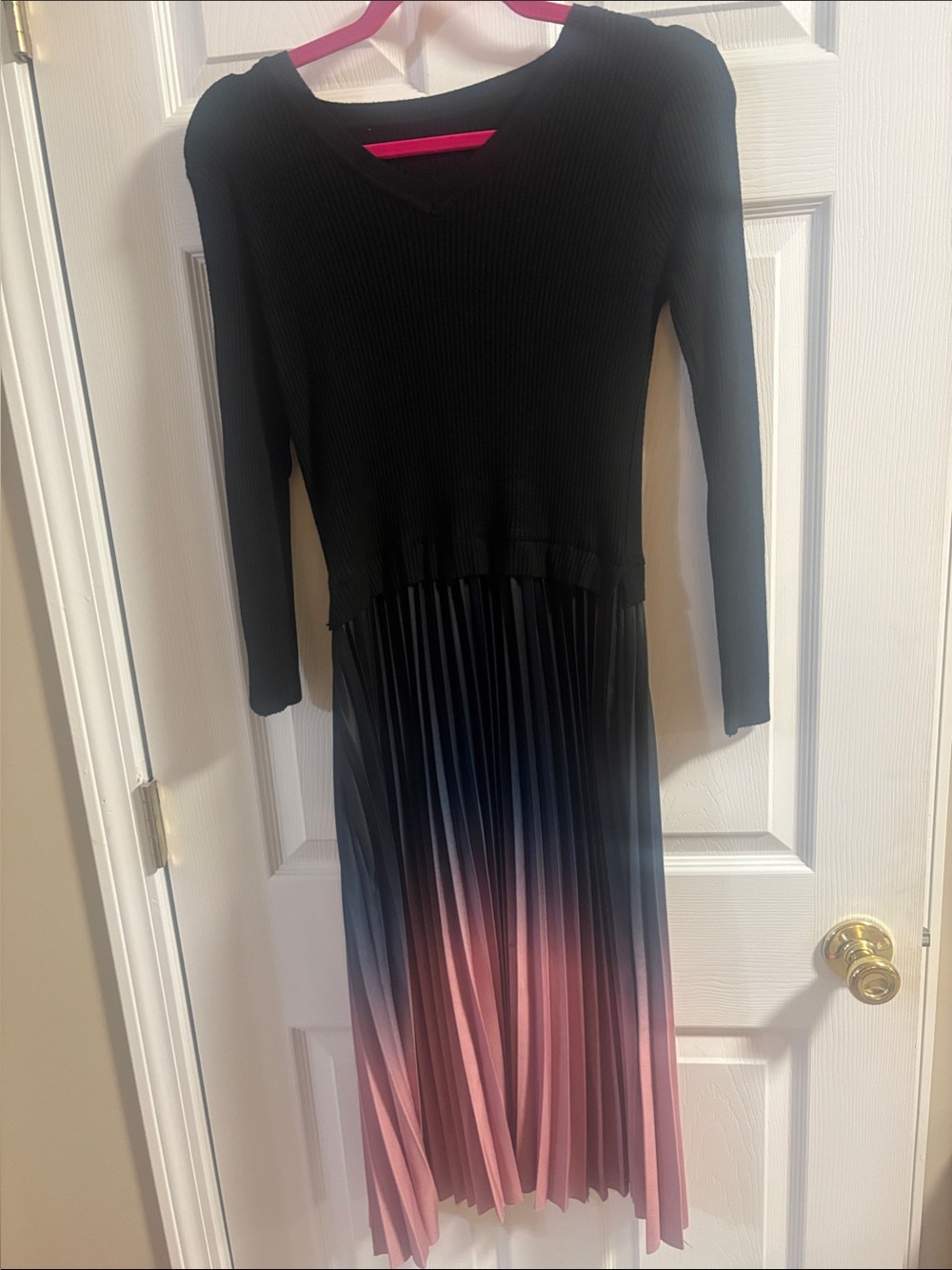 Black to Pink Ombre Pleated Midi Dress